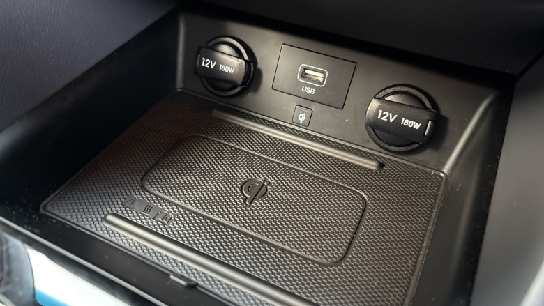 Hyundai IONIQ 1.6 GDi Hybrid Premium SE 5dr DCT Hybrid Hatchback